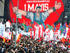 Taksim 1 Mayısta çiçek açtı