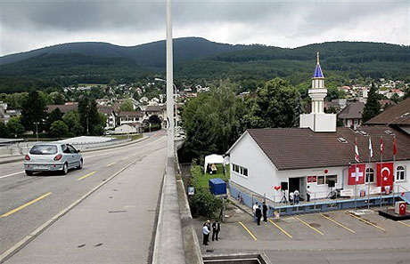 Fotoğraflarla minare yasağı galerisi resim 23