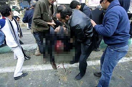 İran yine kırmızı: Gösteriler durmuyor! galerisi resim 9