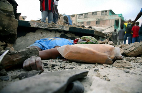 Haiti'de ölü sayısı 100 binleri bulabilir! galerisi resim 12