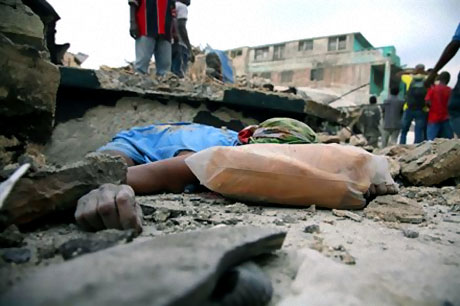 Haiti'de ölü sayısı 100 binleri bulabilir! galerisi resim 23