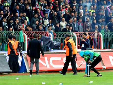 Diyarbakır Bursa maçında olaylar çıktı! galerisi resim 38