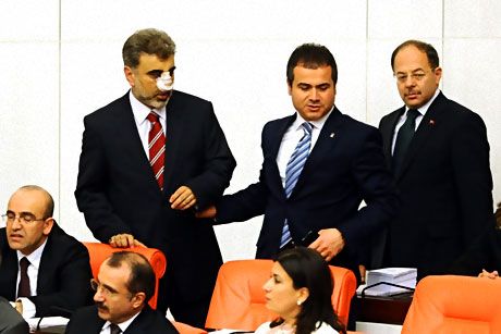 Bir Anayasa maratonu böyle geçti galerisi resim 16