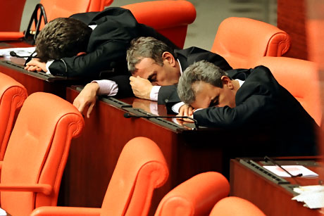 Bir Anayasa maratonu böyle geçti galerisi resim 4