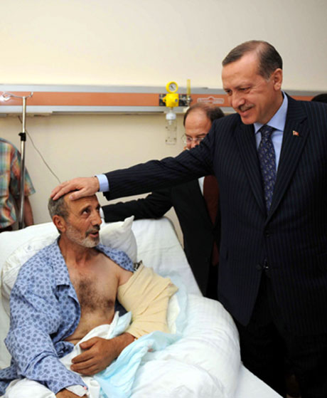 Erdoğan'ı alnından öptüler galerisi resim 23