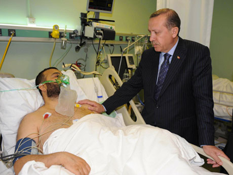 Erdoğan'ı alnından öptüler galerisi resim 7