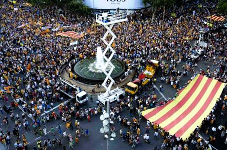 1 milyon Katalon 'biz ulusuz' dedi galerisi resim 14