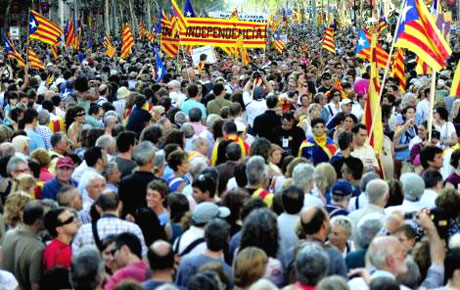 1 milyon Katalon 'biz ulusuz' dedi galerisi resim 2