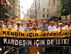 İslamcılar Kürtler için yürüdü