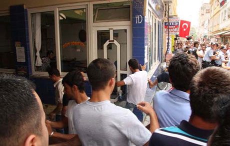 Dörtyol'da tehlikeli provakasyon! galerisi resim 5