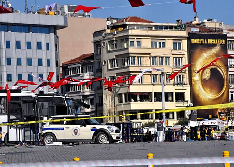 Taksim'de canlı bomba saldırısı galerisi resim 12