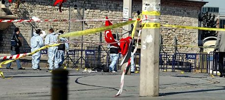 Taksim'de canlı bomba saldırısı galerisi resim 21