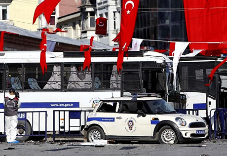 Taksim'de canlı bomba saldırısı galerisi resim 3