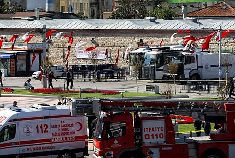 Taksim'de canlı bomba saldırısı galerisi resim 7