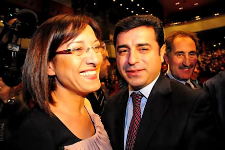 Onbinler Ahmet Kaya'ı andı galerisi resim 9