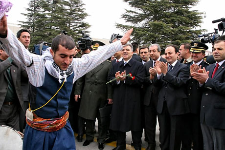 Cumhurbaşkanı Gül Diyarbakır'da galerisi resim 10