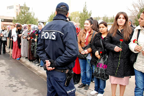 Cumhurbaşkanı Gül Diyarbakır'da galerisi resim 15