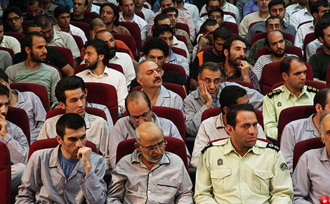 İran'da göstericiler yargılanıyor galerisi resim 13