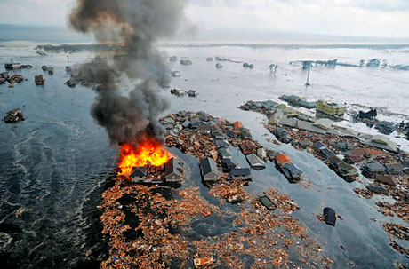 Japonya'da Deprem ve Tsunami galerisi resim 23