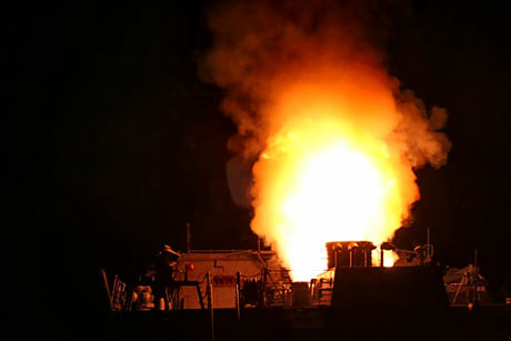 Libya'ya bomba yağıyor galerisi resim 4