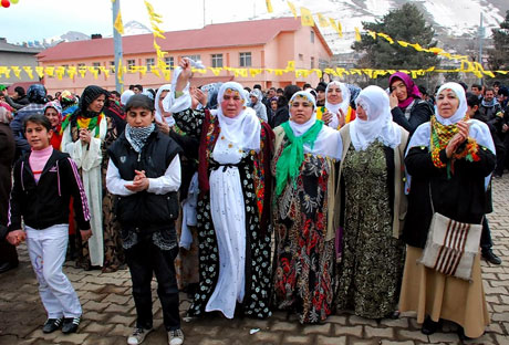 Tarihi 2011 Newroz'undan manzaralar galerisi resim 19