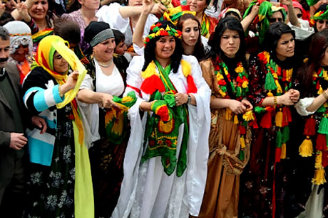 Tarihi 2011 Newroz'undan manzaralar galerisi resim 3