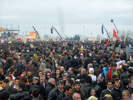 Tarihi 2011 Newroz'undan manzaralar galerisi resim 35