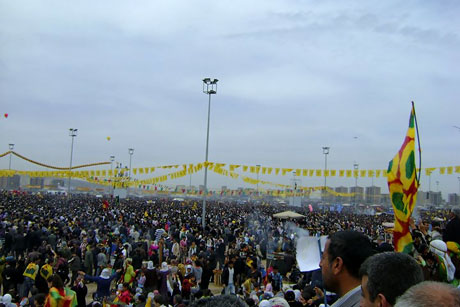 Tarihi 2011 Newroz'undan manzaralar galerisi resim 38