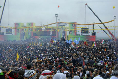 Tarihi 2011 Newroz'undan manzaralar galerisi resim 39