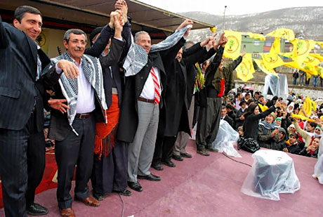Tarihi 2011 Newroz'undan manzaralar galerisi resim 78