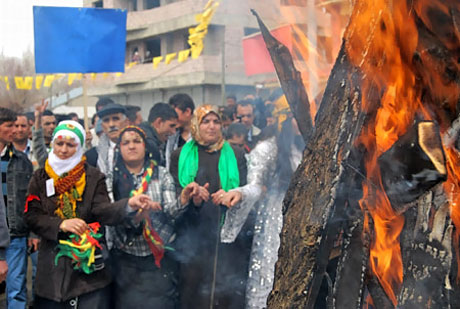 Tarihi 2011 Newroz'undan manzaralar galerisi resim 82