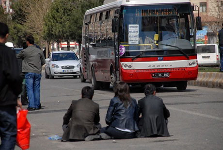 'Sivil itaatsizlik' eylemi ve Polis müdahalesi galerisi resim 11