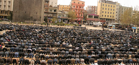 Onbinler 'Sivil Cuma' namazı kıldı galerisi resim 38