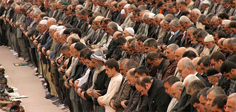 Onbinler 'Sivil Cuma' namazı kıldı galerisi resim 40