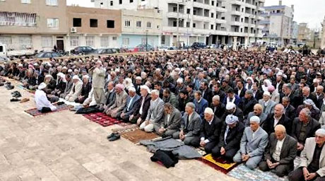 Onbinler 'Sivil Cuma' namazı kıldı galerisi resim 56