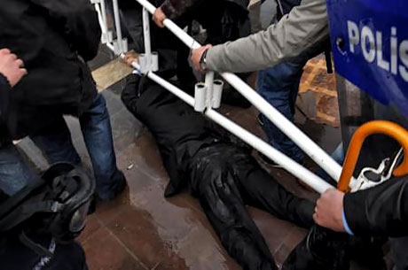 Onbinler 'Sivil Cuma' namazı kıldı galerisi resim 60