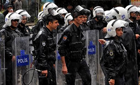 Onbinler 'Sivil Cuma' namazı kıldı galerisi resim 64