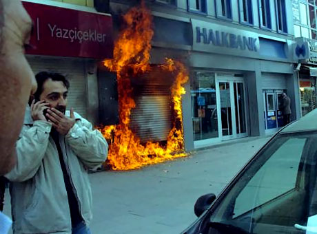 YSK vetosu'na her yerde protesto var! galerisi resim 2