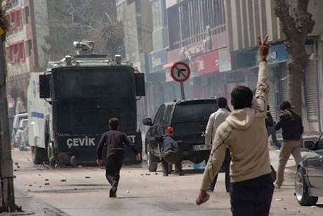 YSK vetosu'na her yerde protesto var! galerisi resim 37