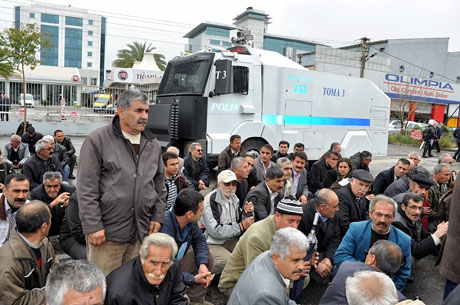 YSK vetosu'na her yerde protesto var! galerisi resim 4