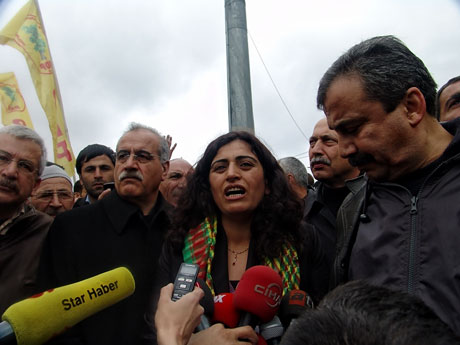 YSK vetosu'na her yerde protesto var! galerisi resim 54