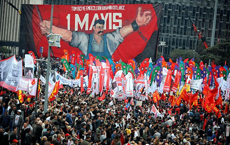 Taksim 1 Mayıs'ta çiçek açtı galerisi resim 1