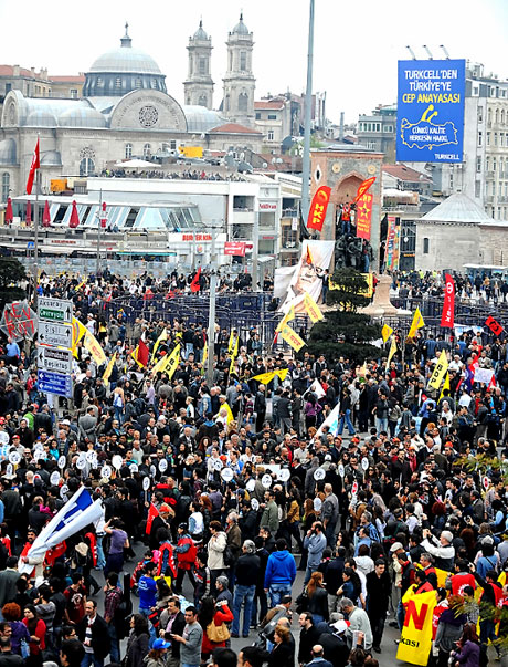 Taksim 1 Mayıs'ta çiçek açtı galerisi resim 11