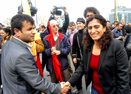 Taksim 1 Mayıs'ta çiçek açtı galerisi resim 26