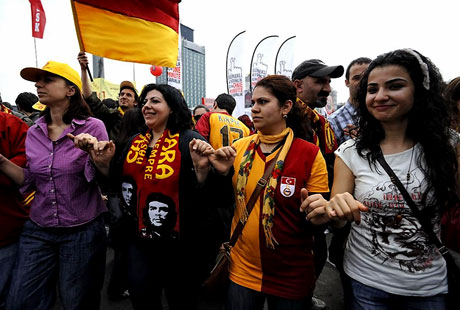 Taksim 1 Mayıs'ta çiçek açtı galerisi resim 47