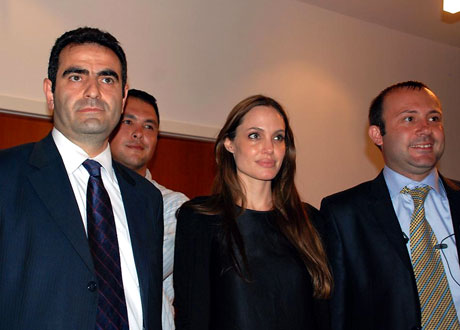 BM Elçisi Angelina Jolie Türkiye'de galerisi resim 4