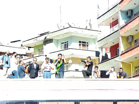 YSK'ya Diyarbakır ve Taksim'de protesto galerisi resim 10