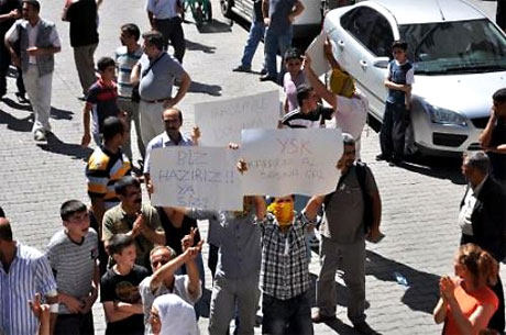 YSK'ya Diyarbakır ve Taksim'de protesto galerisi resim 30