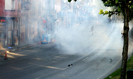 YSK'ya Diyarbakır ve Taksim'de protesto galerisi resim 31