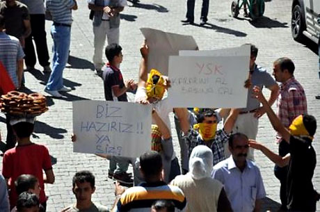 YSK'ya Diyarbakır ve Taksim'de protesto galerisi resim 4